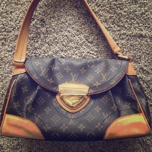 Louis Vuitton purse